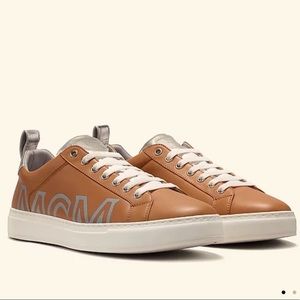 🍁MCM🍁 Women’s Low-top logo sneakers
